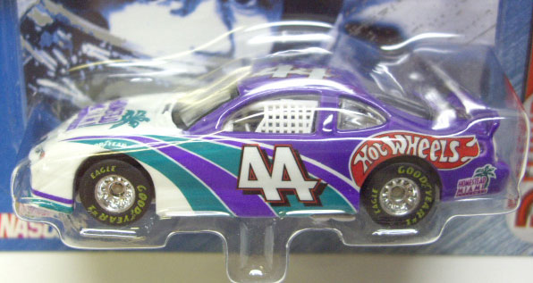 画像: 2000 HOT WHEELS RACING TREASURE HUNT 【#44 HOMESTEAD-MIAMI / PONTIAC STOCKER】　WHITE-PURPLE/RR