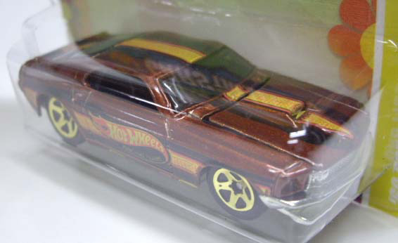 画像: 2011 WALMART EXCLUSIVE "CARS OF THE DECADES" 【'69 FORD MUSTANG】 MET.BROWN/5SP