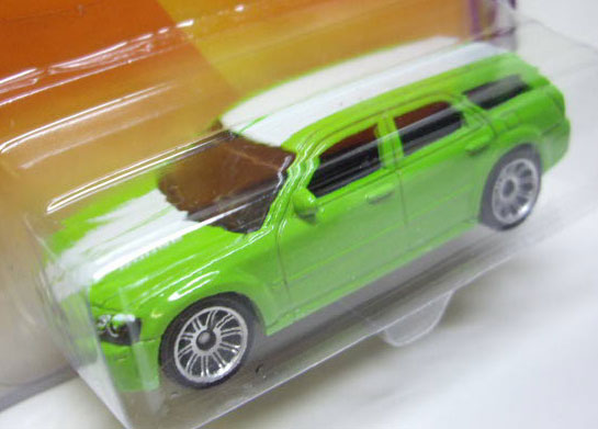 画像: 2010 【DODGE MAGNUM】 GREEN