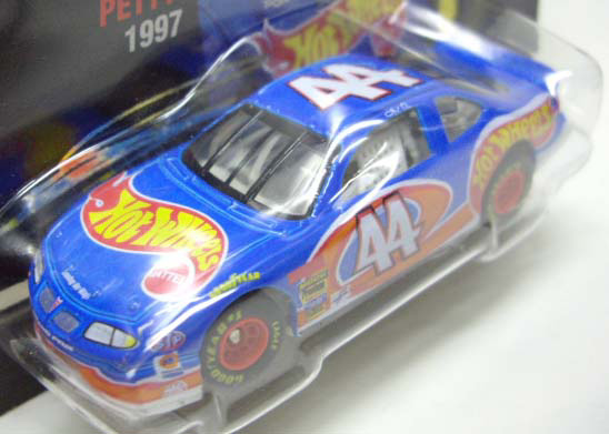 画像: 1997 HOT WHEELS PRO RACING 【KYLE PETTY #44 TEAM HOT WHEELS PONTIAC GRAND PRIX 】　BLUE/RR